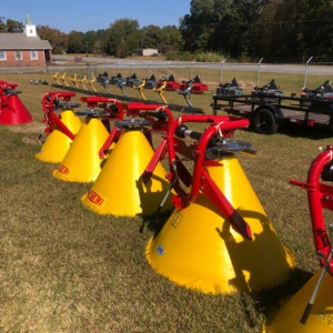 The Hollow FP 500 Poly Spreader