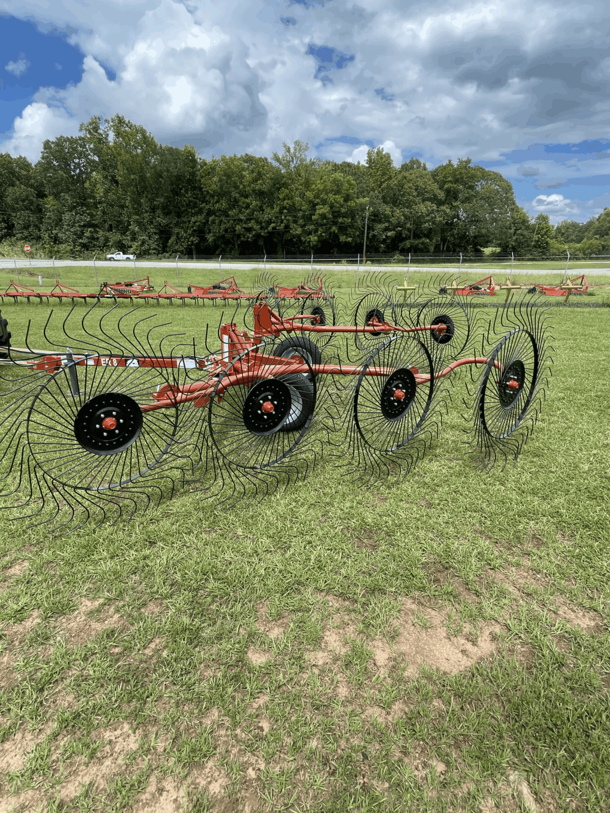 Rhino AG ER 8 V Rake - Image 2
