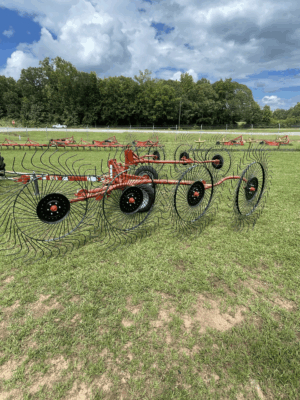 Rhino AG ER 8 V Rake