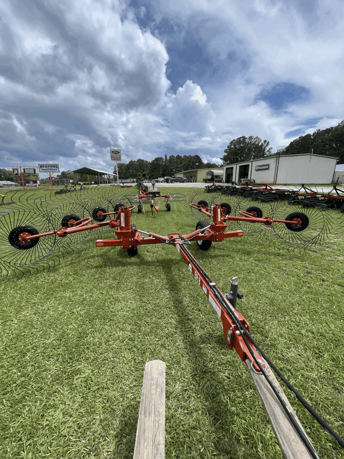 Rhino AG ER 8 V Rake - Image 3